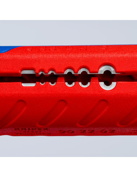 Coupe-tube pour gaines électriques TwistCut | 90 22 02 SB - Knipex